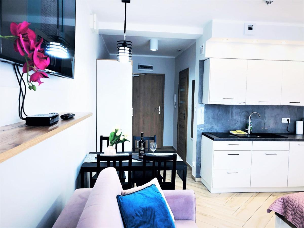 Apartament Superior Blue Przy Plazy- Free Pool, Saunas, Jacuzzi, Fitness, Salzgrotte Kolobrzeg Ngoại thất bức ảnh