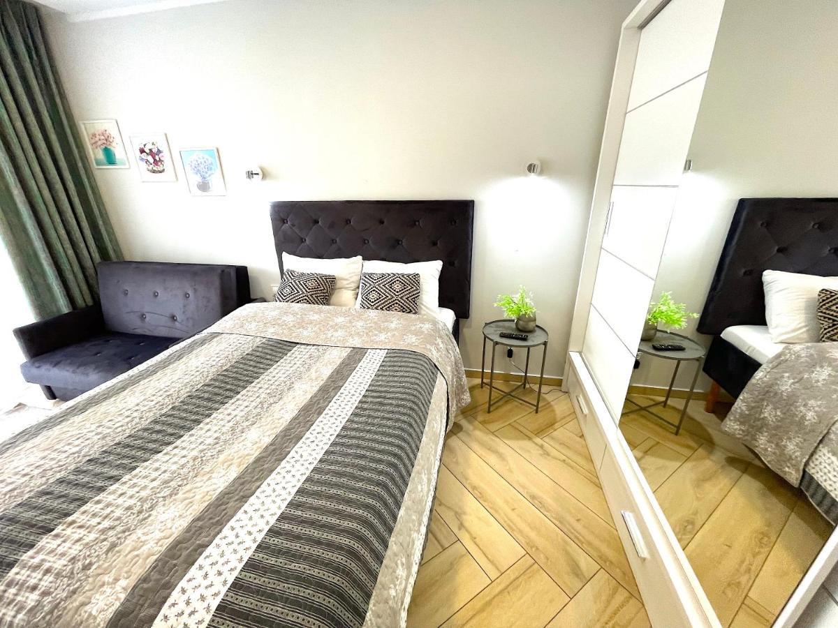 Apartament Superior Blue Przy Plazy- Free Pool, Saunas, Jacuzzi, Fitness, Salzgrotte Kolobrzeg Ngoại thất bức ảnh